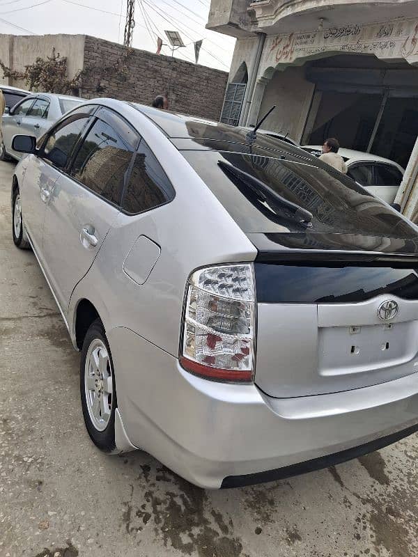 Toyota Prius 1.5 2011/14 2