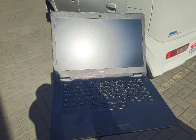 Dell latitude E7470 i5 6th 16/500gb 2