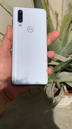 Motorola one action 4/128 dual sim pta approved