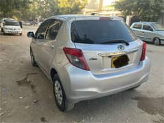 Toyota Vitz 2011