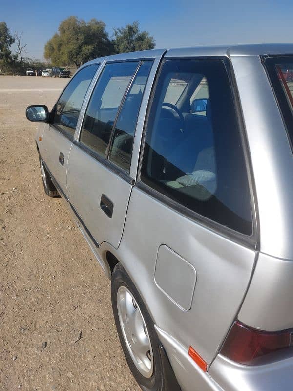 Suzuki Cultus 2003 16