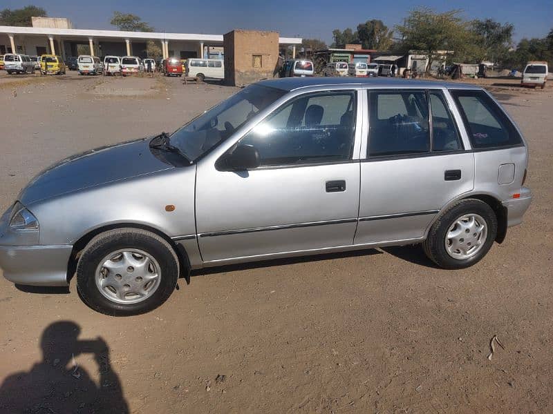 Suzuki Cultus 2003 17