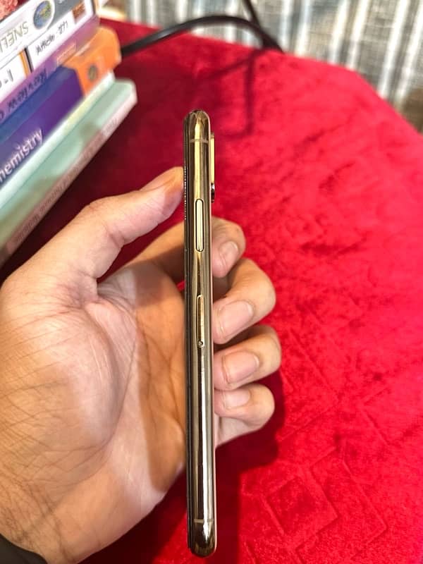 iPhone XS Dual Sim PTA approve 3