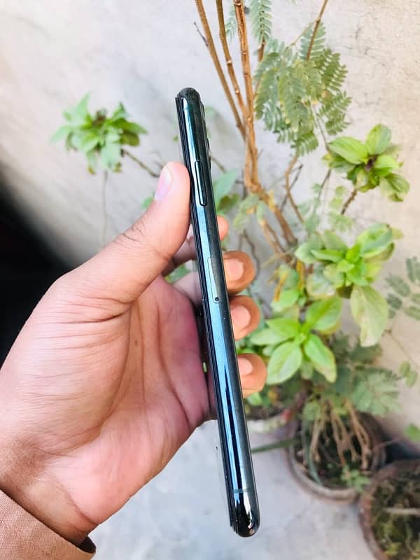 Iphone 11pro max 64gb non jv non Active Face ID ok 3