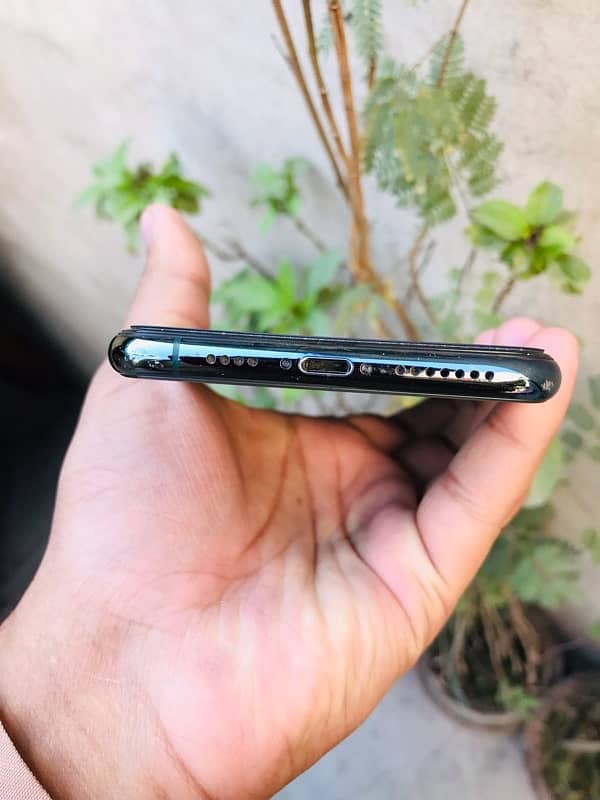 Iphone 11pro max 64gb non jv non Active Face ID ok 4