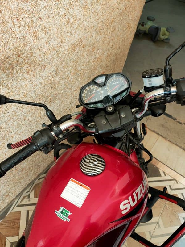 Suzuki GR 150 7