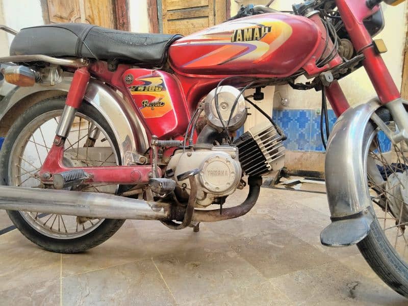 yahama bike for sale condition used but all oka bike all documents oka 2