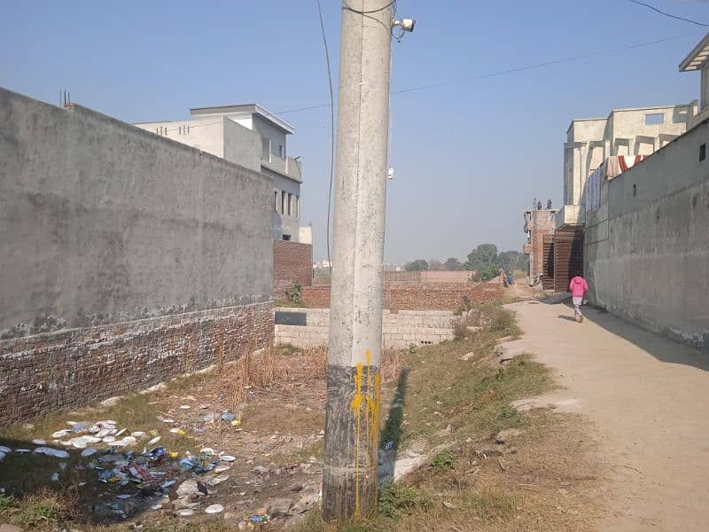 5 Marla corner plot for sale کارنر پلاٹ 4