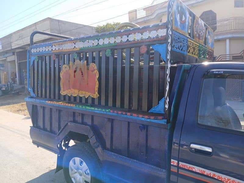 Toyota hilux 2005 model islamabad register 1