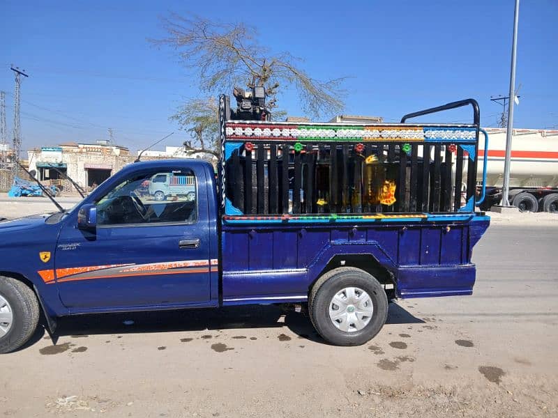 Toyota hilux 2005 model islamabad register 2