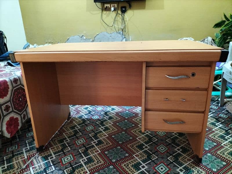 Office Table Available for sale  Condition is very Good 4