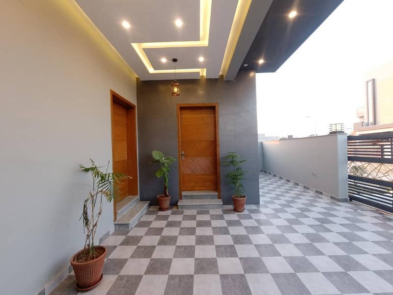 Luxary House For Sale Block C1 B17 Islamabad 4