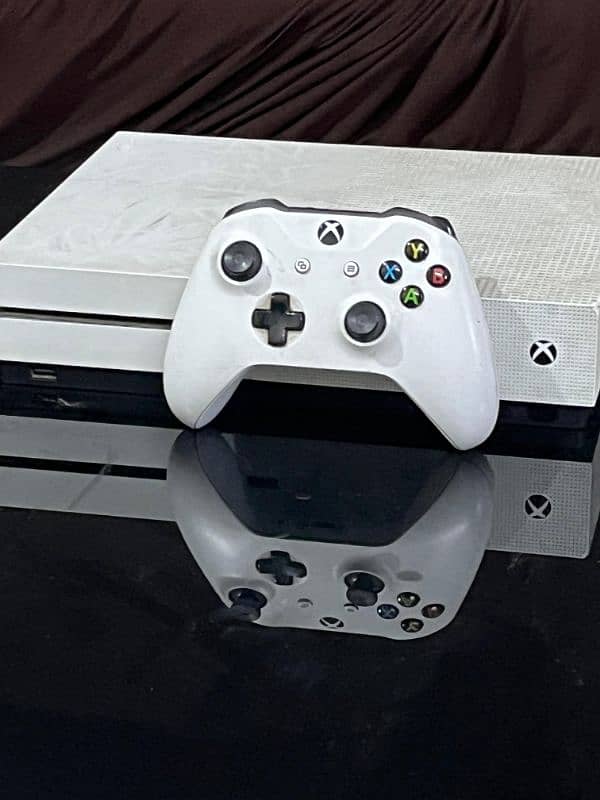 1 tb xbox one s disc version from Saudi Arabia 2