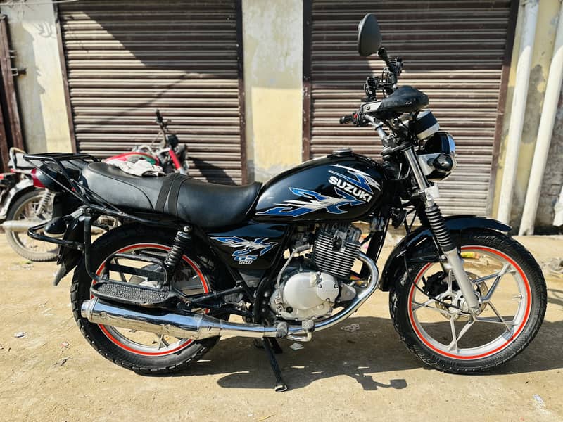 Suzuki GS 150 SE 2022 0