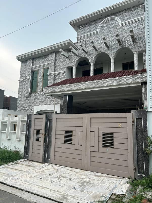 10 Marla House For Sale At Reasonable Price 0