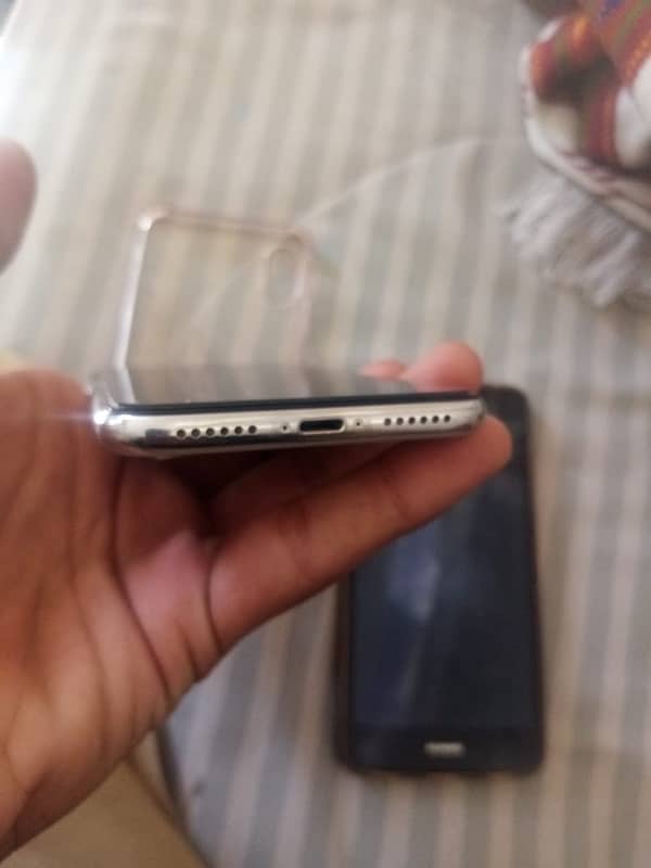 I can sell iphone X only buyer can call on whatsapp 3