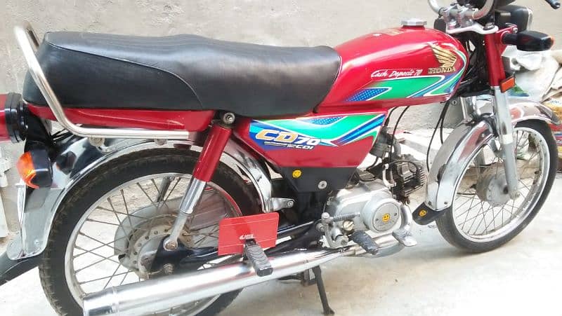 HONDA CD 70 2017B model 03262734009 wat sup nmbr 9