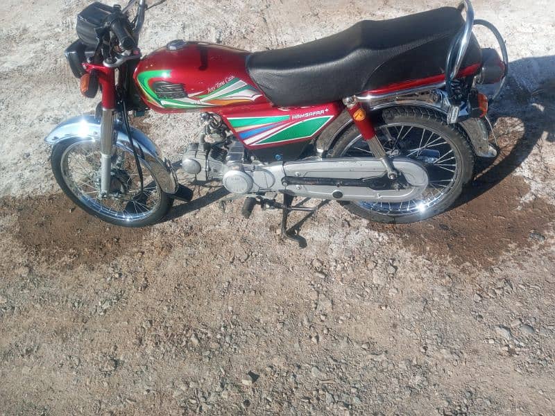 03180255869 good condition racer 2022 mdl 7