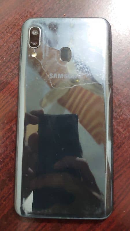 Single Hand Samsung A20 For Sale 1