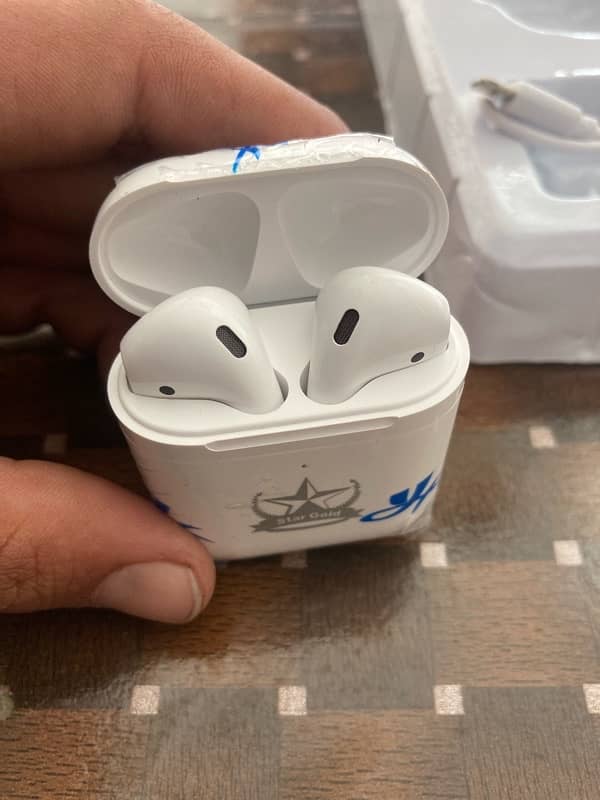 Apple Air Pod 2 1