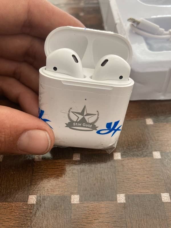 Apple Air Pod 2 5