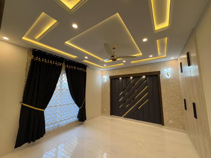 No Fake Prices 10 Marla Luxury Designer House For Sale In Bahria Town Lahore 1