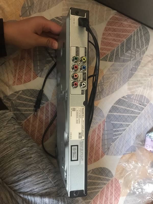 sony dvd player 3