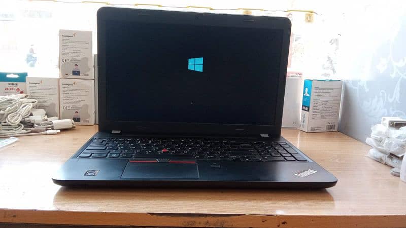 Core i5 5th Lenevo E550 0