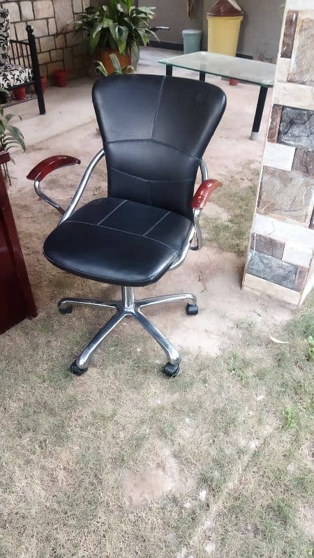 house hold furniture for sale 2