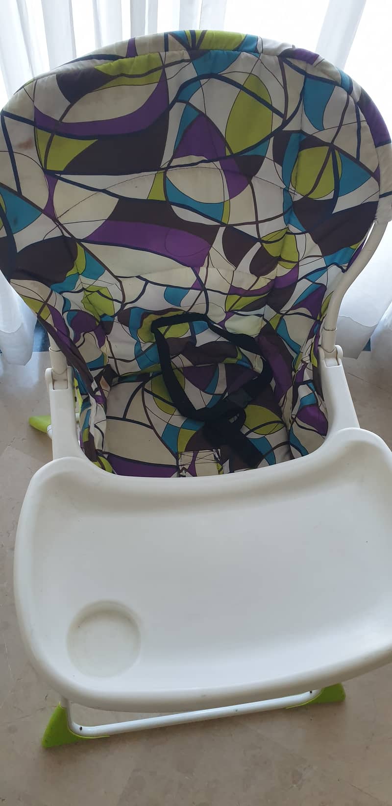 Baby High chair in excellent condition 0