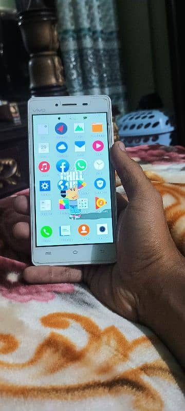 Vivo Y51A 1