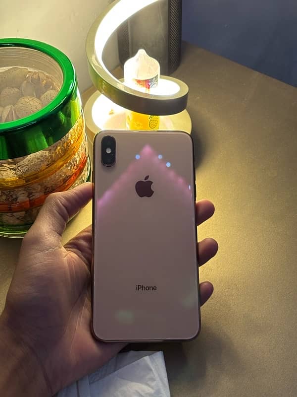 iPhone XS Max 64GB non pta golden colour 1