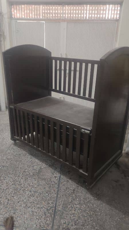 Baby Cot | wooden cort with wheels | urgent sell 4