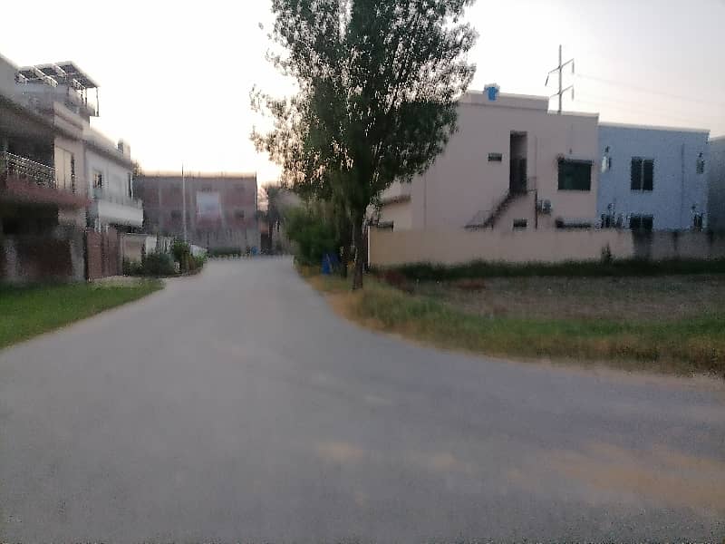 Want To Buy A Corner Residential Plot In Gujranwala? 4