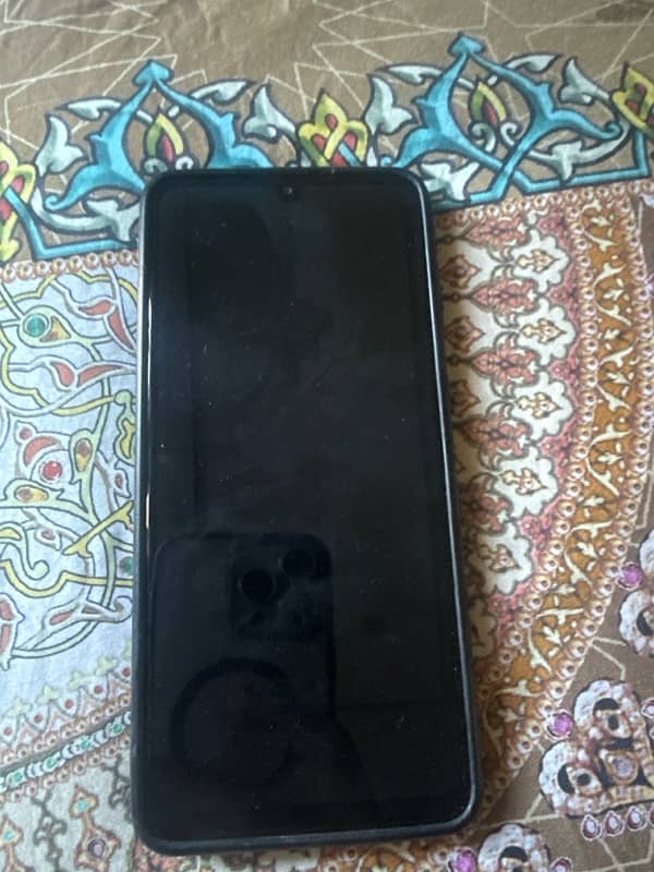 Black 5G 8/10 condition 0