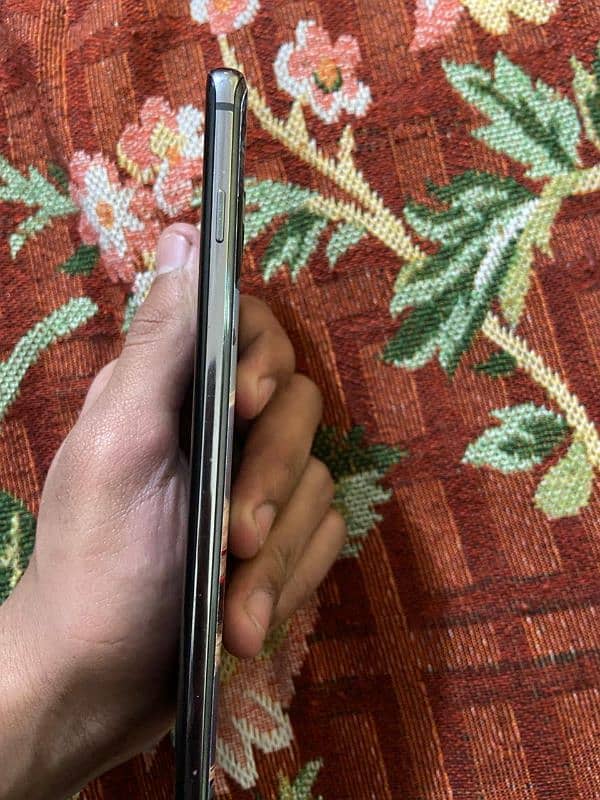 S10+ Non-pta sided doted and side screen broken only a1 condition 4