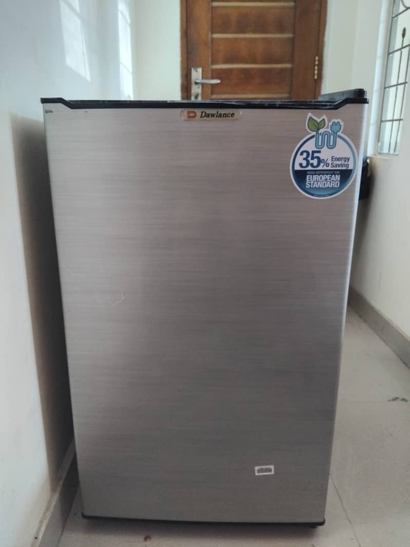 Single door Dawlance refrigerator 4