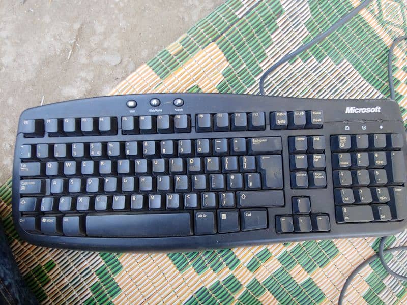 MICROSOFT KEYBOARD 0