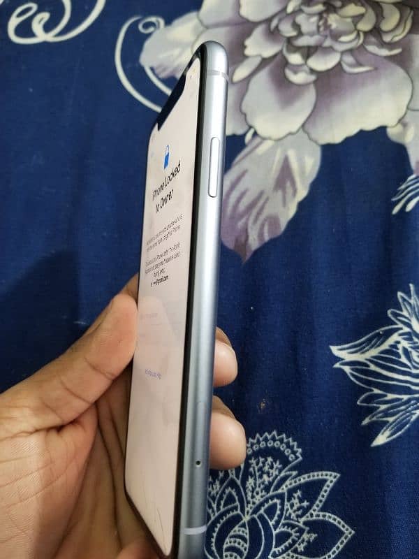 iPhone 11 128gb 3