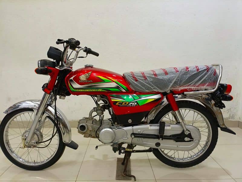 HONDA CD-70 MODEL 2022 1