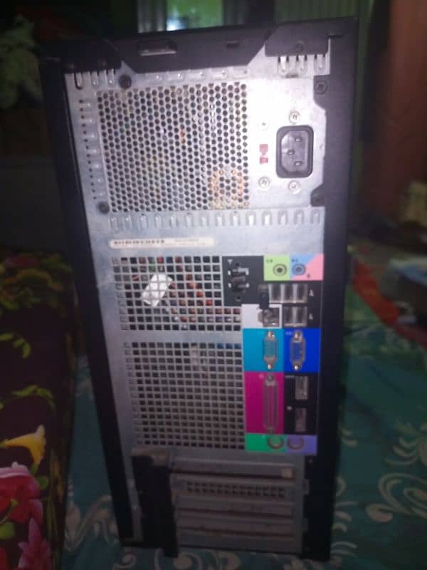 Dell Core 2  Quad Tower Pc 3