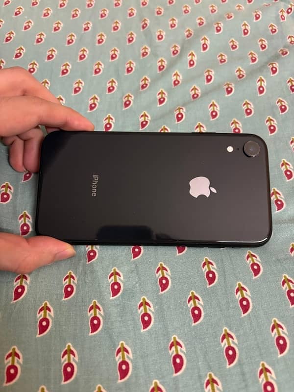 Iphone XR 64GB PTA APPROVED 0