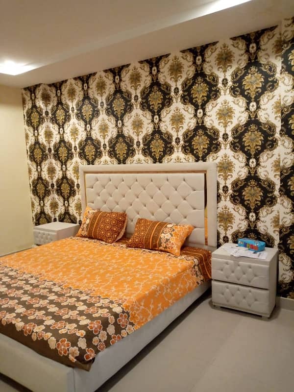 Par Day short time One BeD Room apartment Available for rent in Bahria town phase 4 and 6 empire Heights 2 Family apartment 9