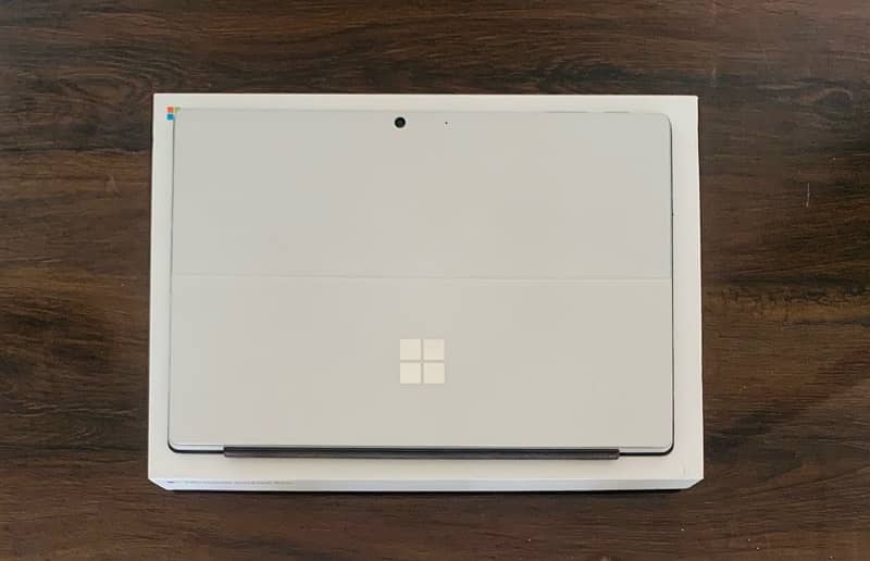 Microsoft Surface Pro 7 i3 4/128 GB 1