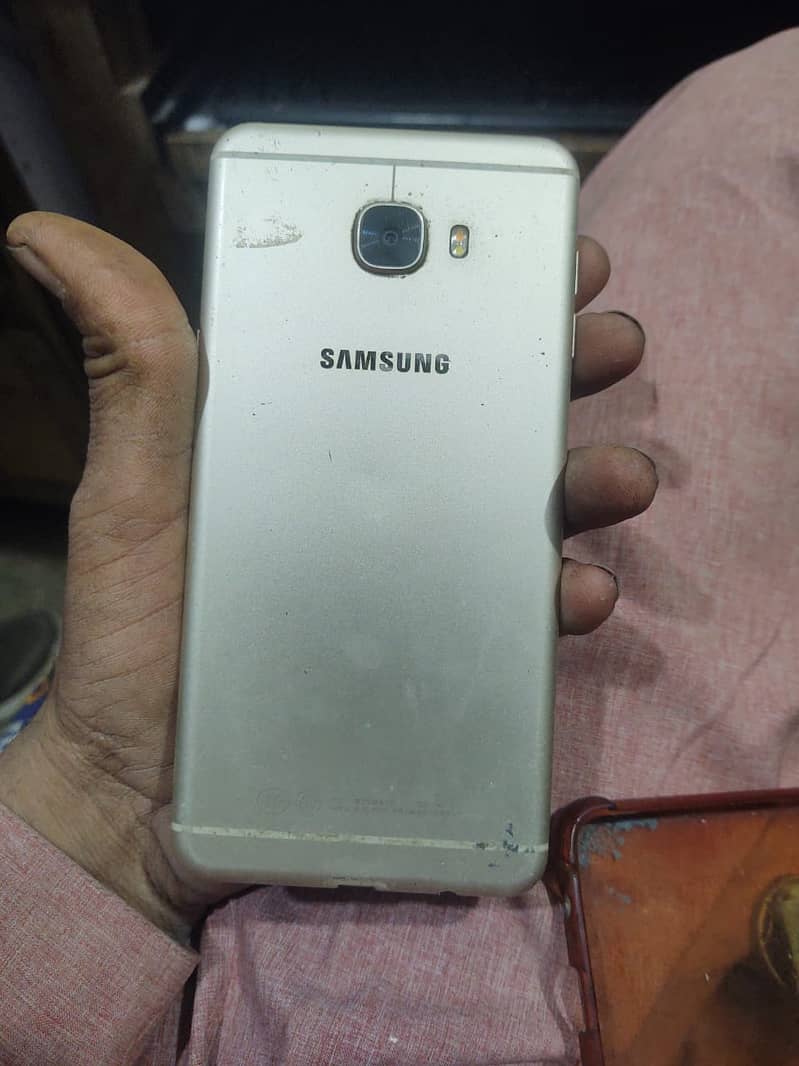 Samsung Mobile C7 1