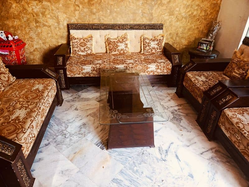 7 Seater Sofa Set With 2 Table Available For Sale In BAHRIA PHASE 4 1