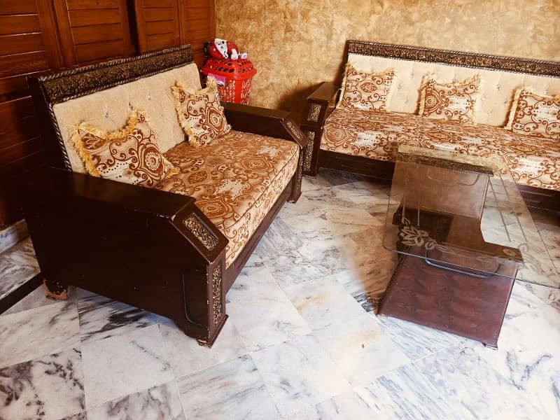 7 Seater Sofa Set With 2 Table Available For Sale In BAHRIA PHASE 4 3