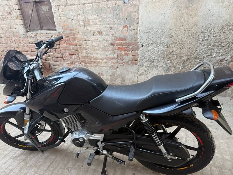 Yamaha | YBR 125 | Model 2024 | TOTAL GENIUN 0