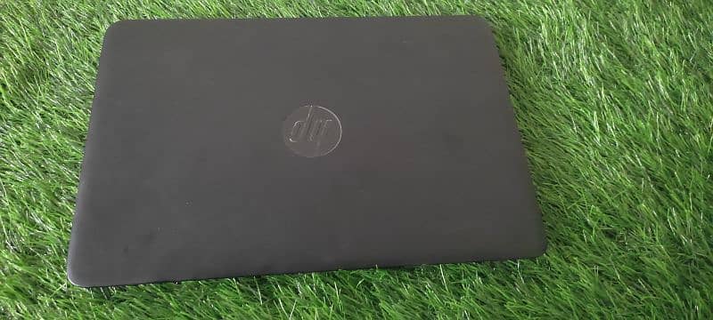 hp elitebook corei5 5th gen 8/128/500 3