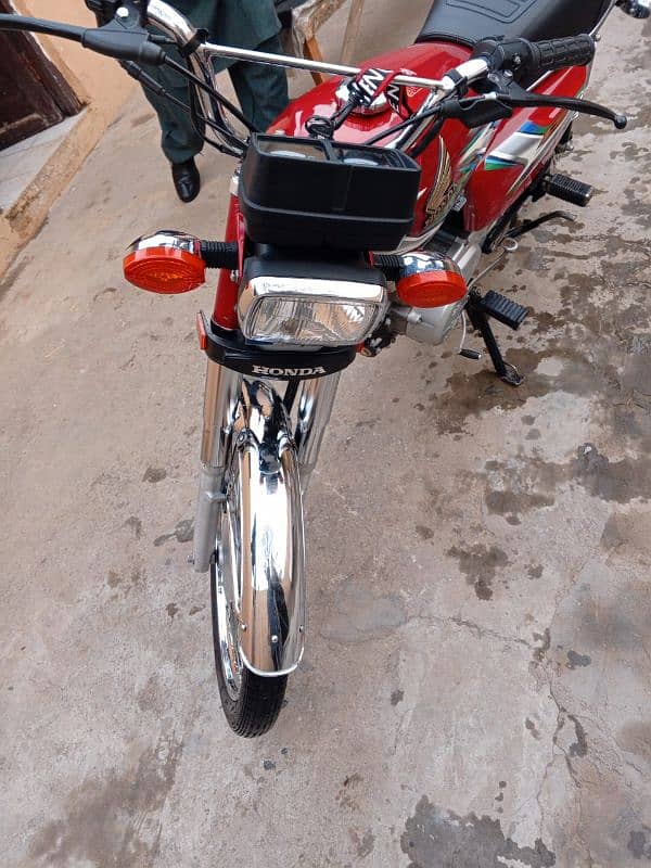 honda CG 125 Muzaffarabad no 2016 model good condition document all OK 4